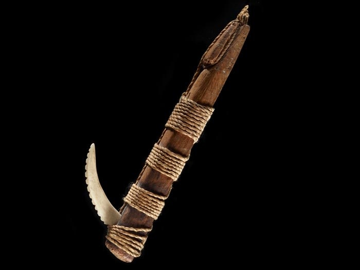 Pohau manga (barracouta lure), 1750-1820, New Zealand, maker unknown. Gift of Lord St Oswald, 1912. Te Papa (ME002494) Barracouta lure
