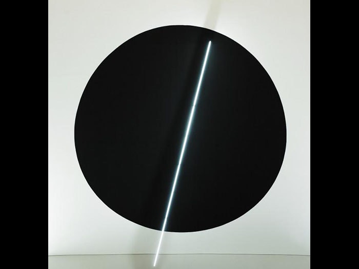 Bill Culbert, and Ralph Hotere, VOID, 2006, neon tubes, rubber, glass, steel, paint. Commissioned 2006. Te Papa (2006-0032-1) =""