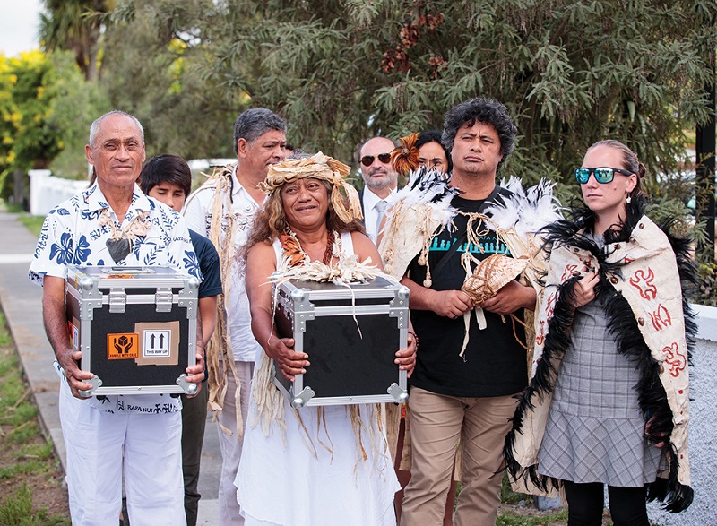 Delegation from Rapa Nui and members of Ka Haka Hoki Mai Te Mana Tūpuna Repatriation Programme with their tūpuna following the repatriation ceremony.