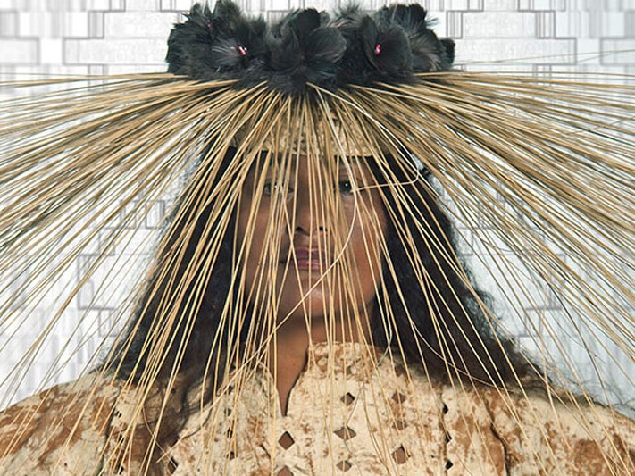 Lisa Reihana, Bride of Mangaia, 2015, photograph, 1520 x 1080 mm, pigment print on Hahnemühle paper. Courtesy of the artist Portrait still of the Bride of Mangaia