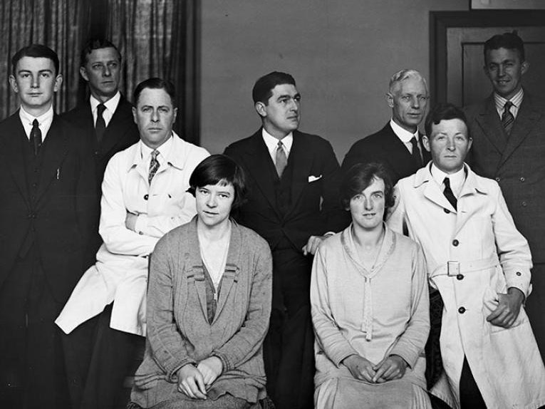 Staff photograph, 1927-1930, maker unknown, Gordon H. Burt Ltd. Te Papa (C.002439) Staff photograph, 1927-1930, maker unknown, Gordon H. Burt Ltd. Te Papa (C.002439)