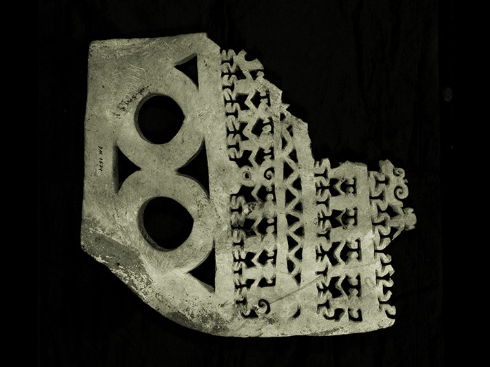 Barava (land title deed), Vella Lavella, maker unknown. Gift of Captain Tacon, 1919. CC BY-NC-ND 4.0. Te Papa (FE001539) Fossilised tridacna shell that has been carved into patterns. It's a bit broken.