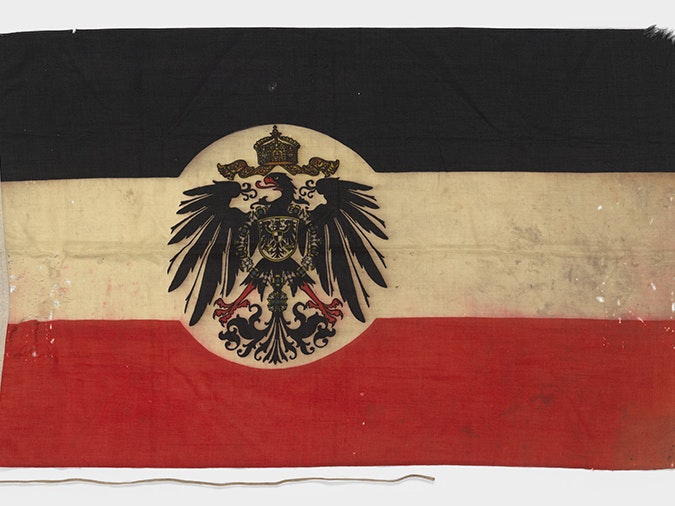 Ensign (German Foreign Office State Flag, 1892-1919), 1914-1918, Germany, by J.E.W. Hellgardt. Gift of Dr Alex M Rutherford, 1954. CC BY-NC-ND 4.0. Te Papa (FE002793) Black-White-Red tricolour, with a white disc in the centre on which is an Imperial Eagle with the Imperial Crown.